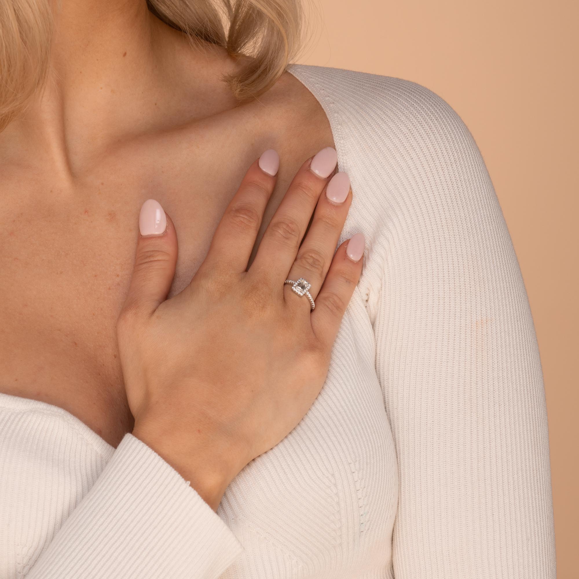 0.8ct The Emerald Solitaire Moissanite Diamond Engagement Ring - Camile & Stone