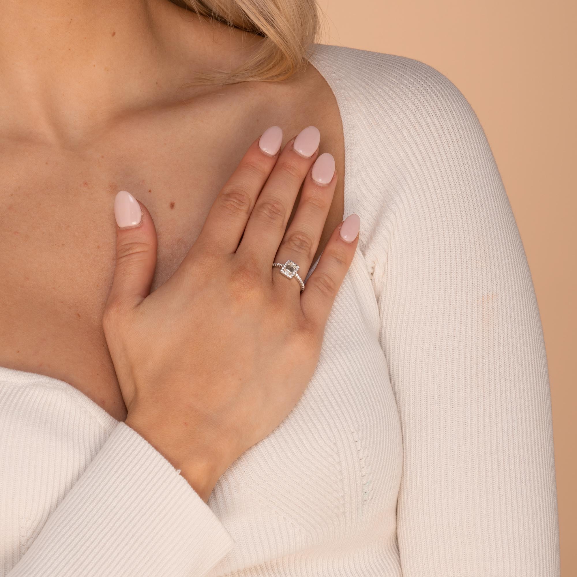 0.8ct The Emerald Solitaire Moissanite Diamond Engagement Ring - Camile & Stone