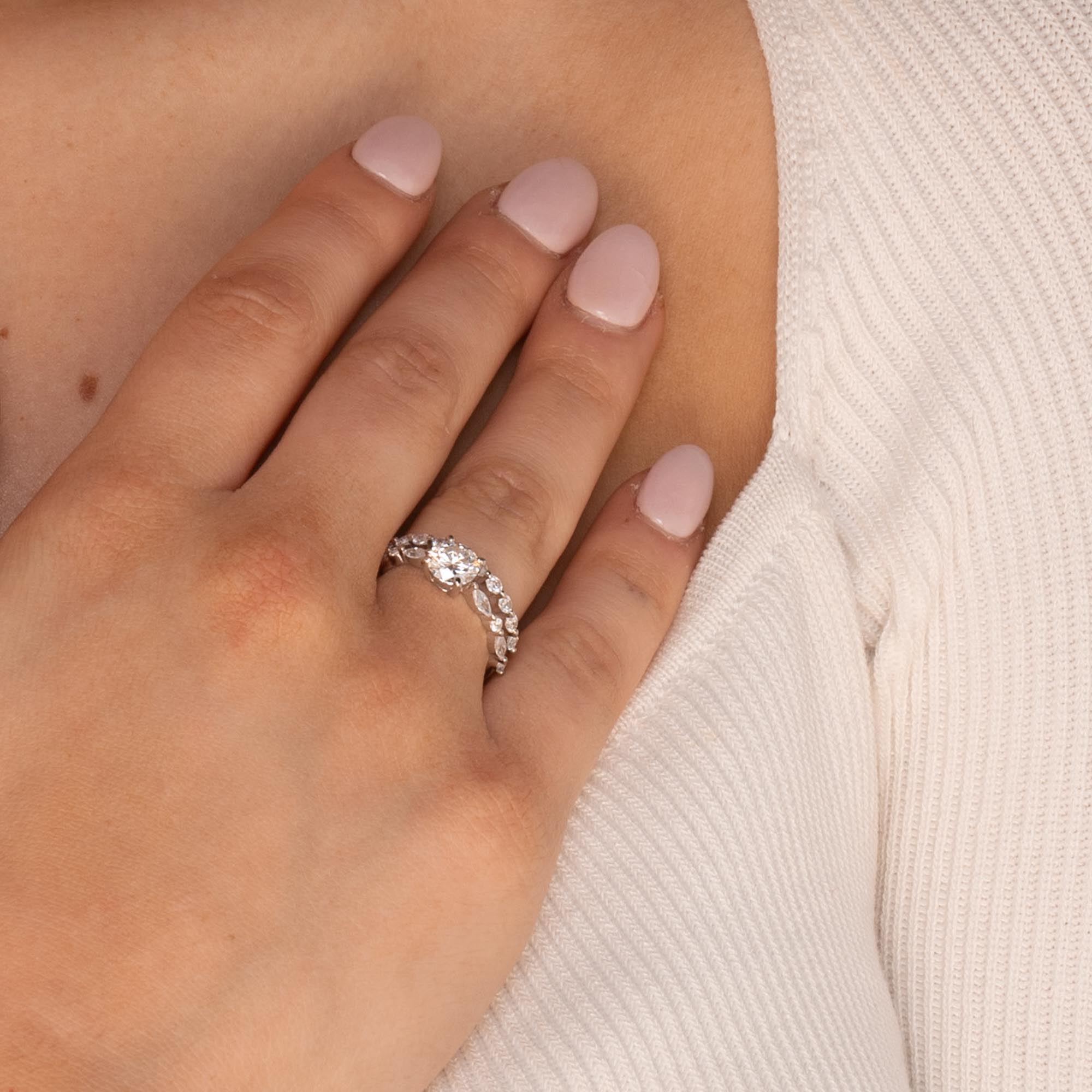 1 ct The Evelyn Moissanite Diamond Engagement Ring - Camile & Stone