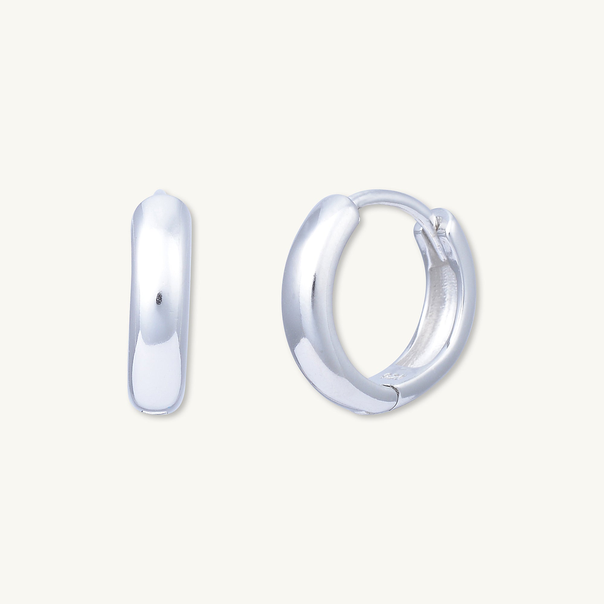 Basic Small Huggie Hoop Earrings - Camile & Stone