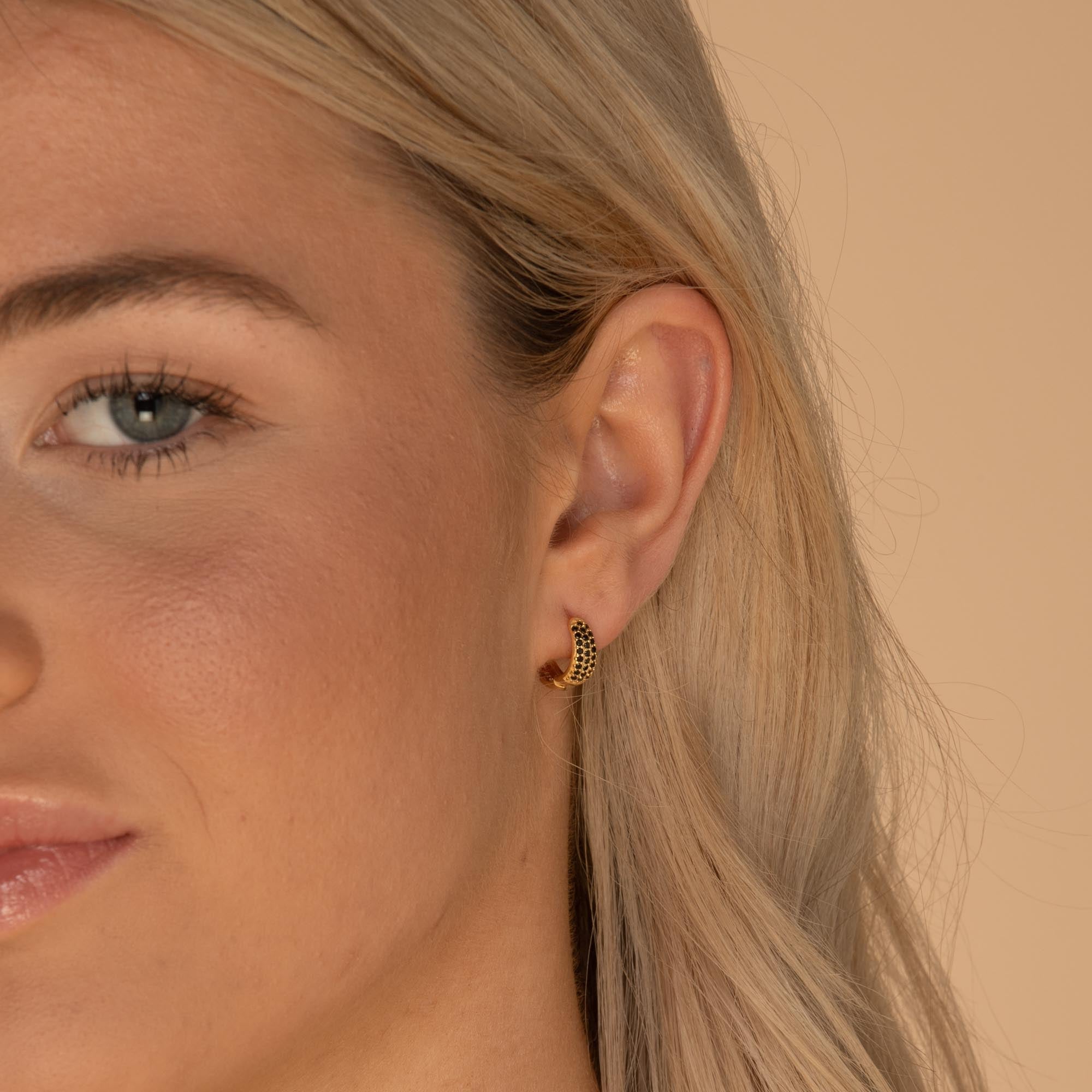 Black Sapphire Thick Dome Huggie Earrings - Camile & Stone