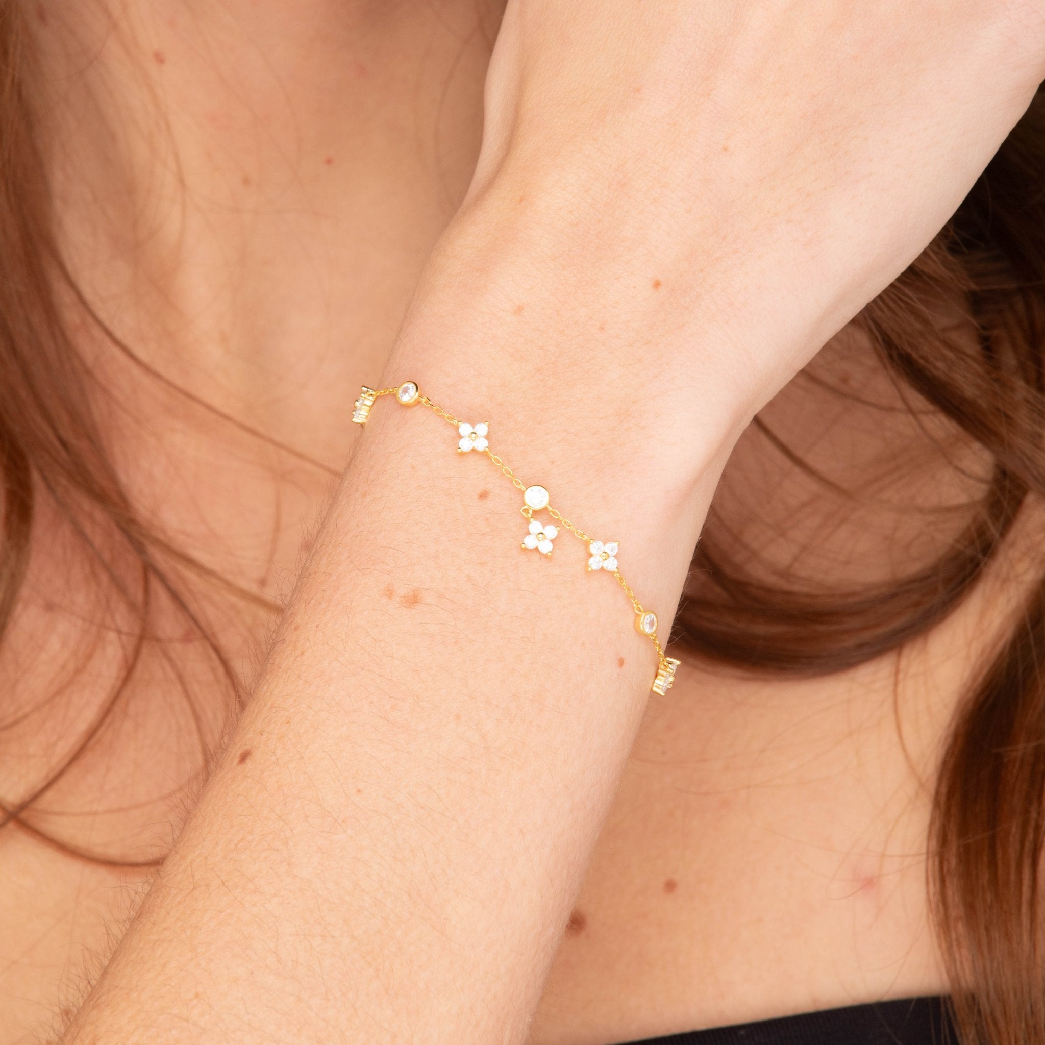 Clover Bezel Station Chain Bracelet - Camile & Stone