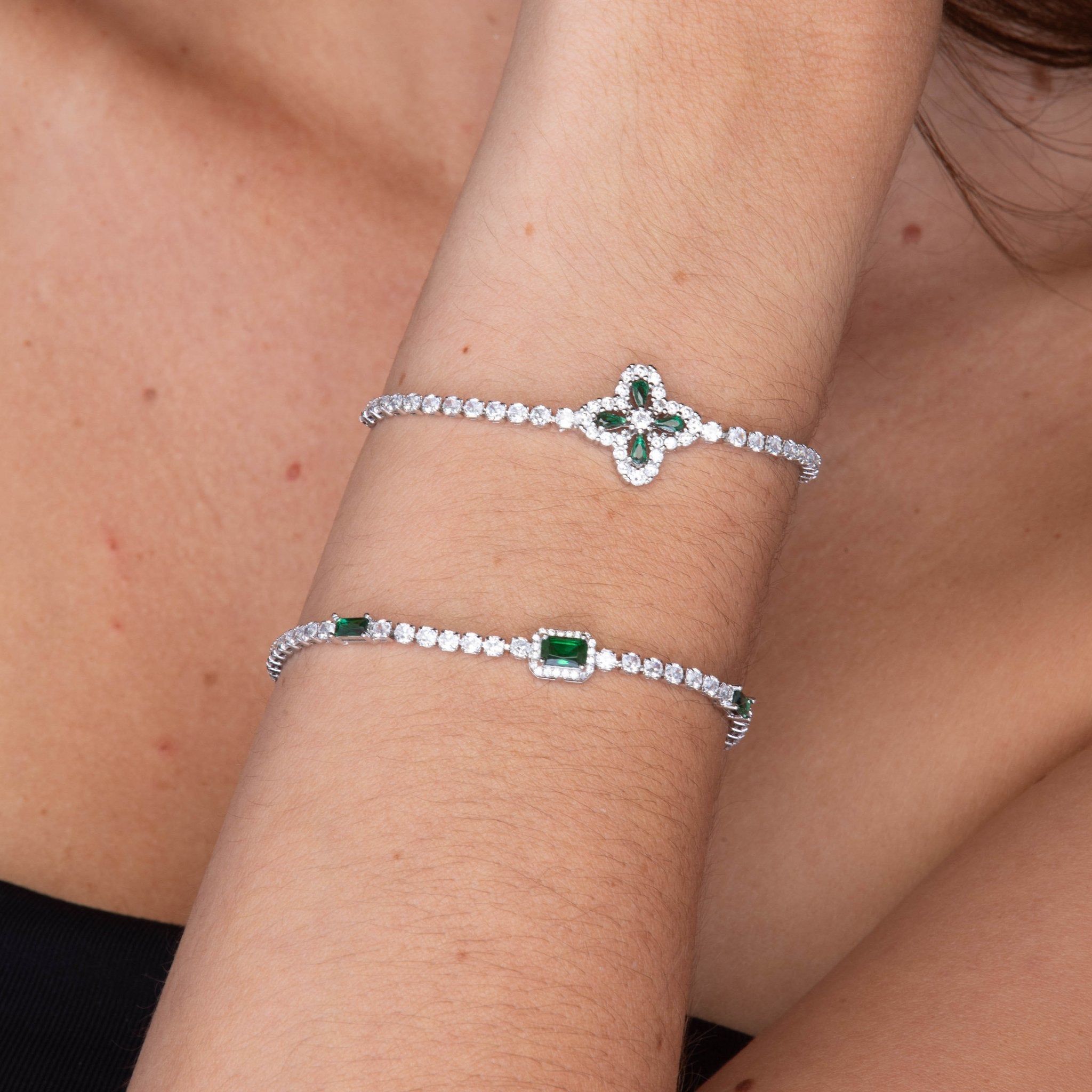 Clover Emerald Tennis Bracelet - Camile & Stone