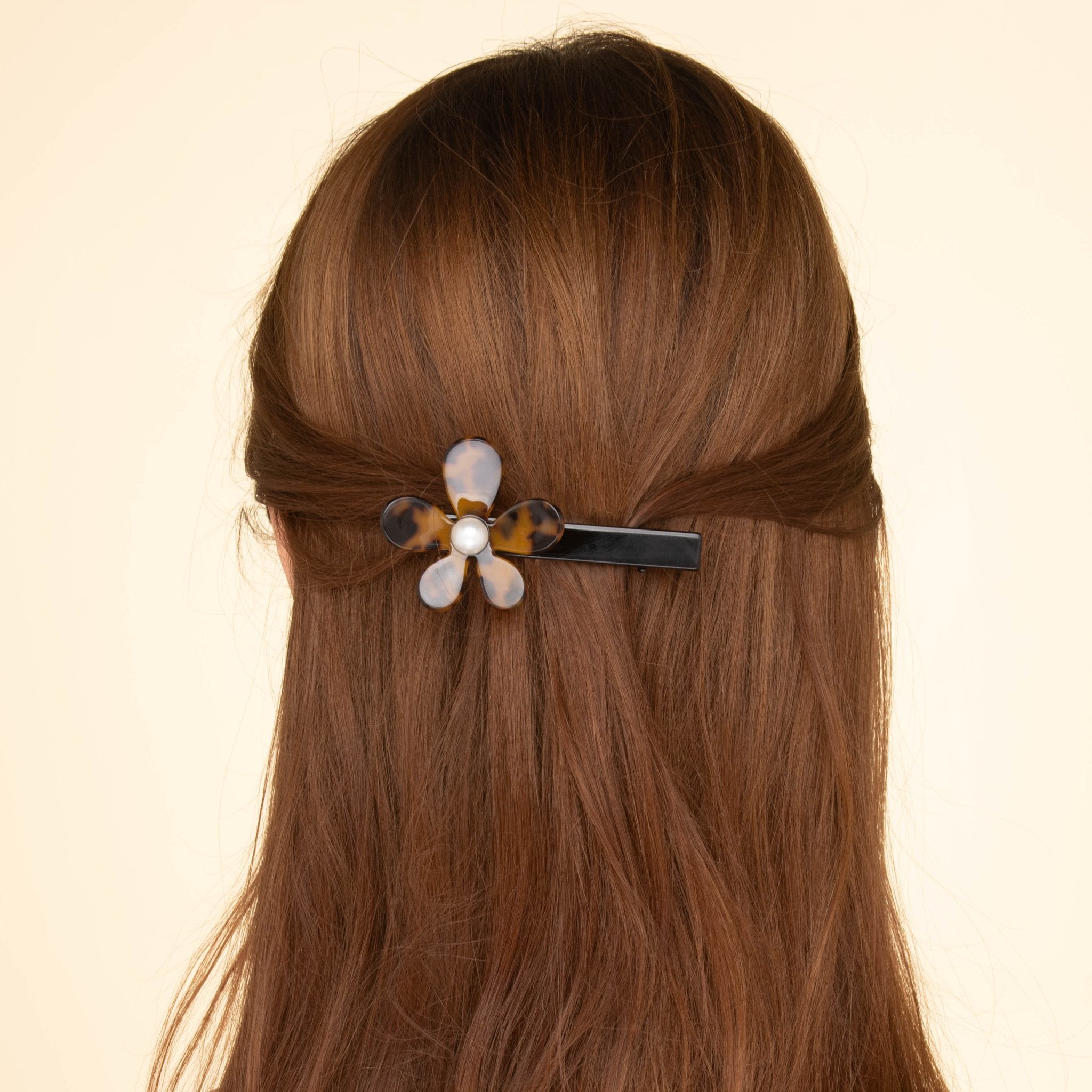 Daisy Classic Tortoiseshell Pearl French Hair Clip - Camile & Stone