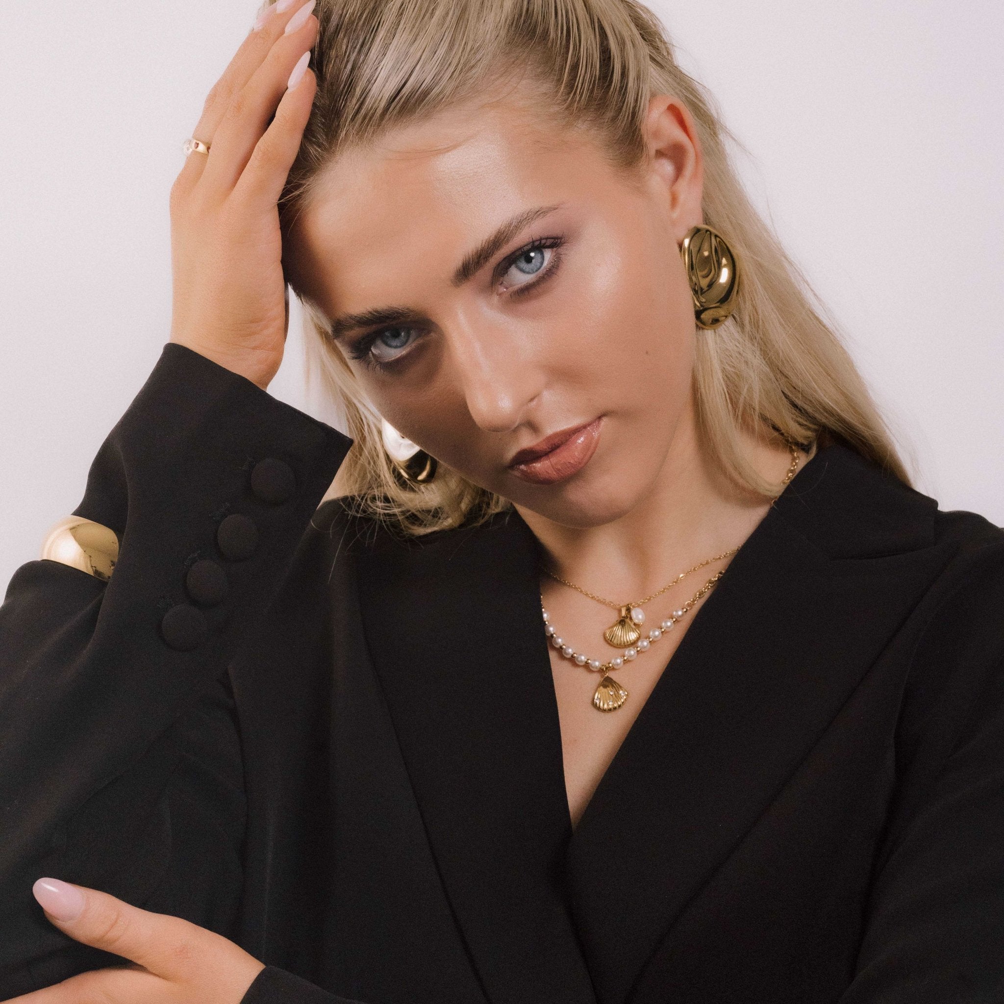 Etherial Shell Pearl Chain Necklace - Camile & Stone