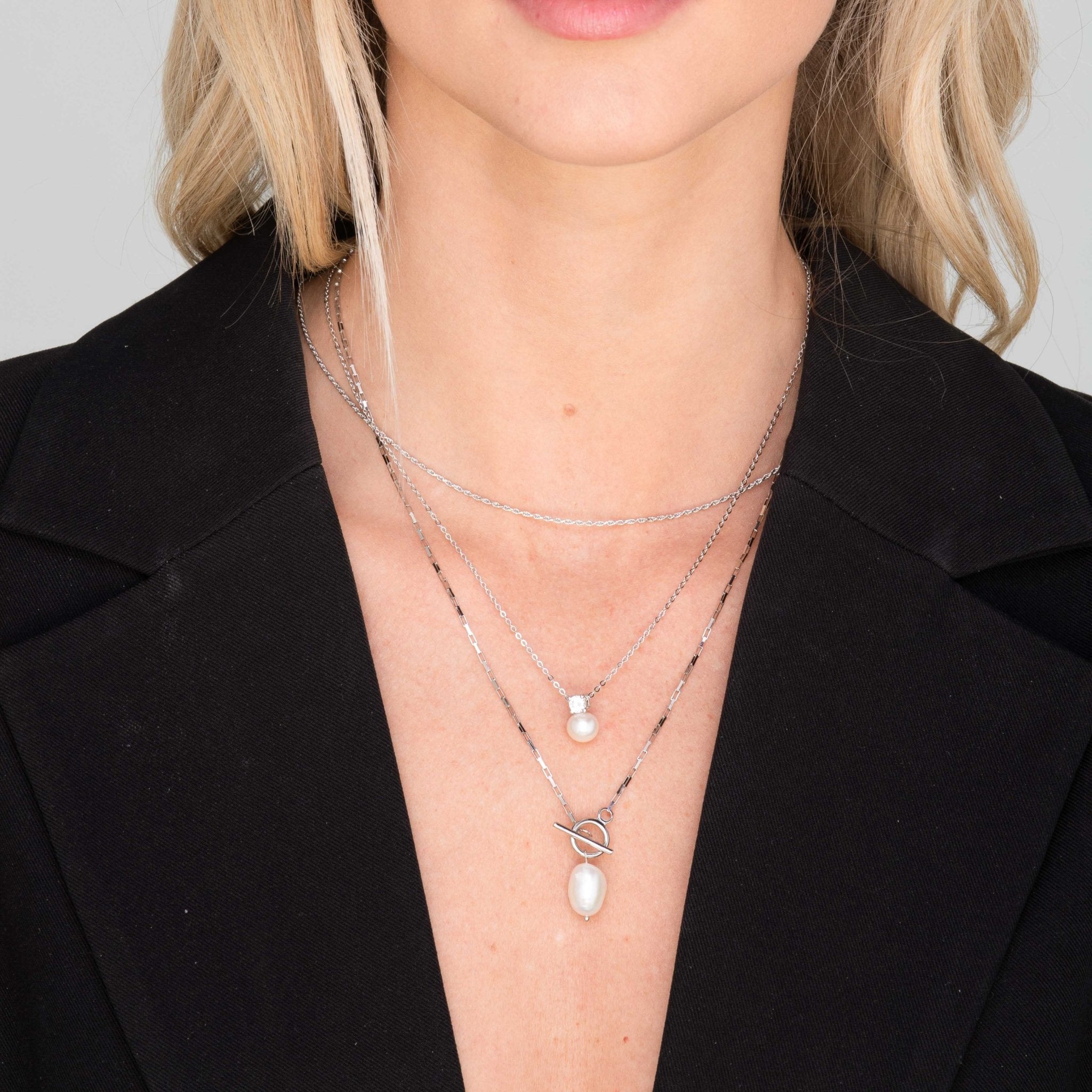 Freshwater Pearl Statement Toggle Necklace - Camile & Stone