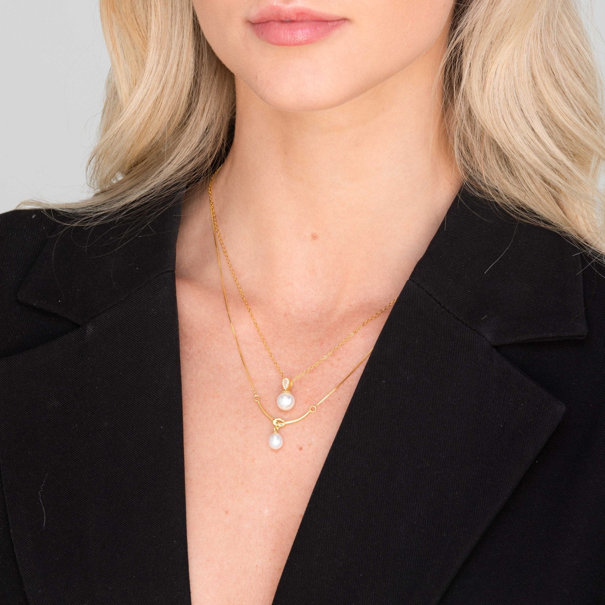 Freshwater Pearl Teardrop Necklace - Camile & Stone