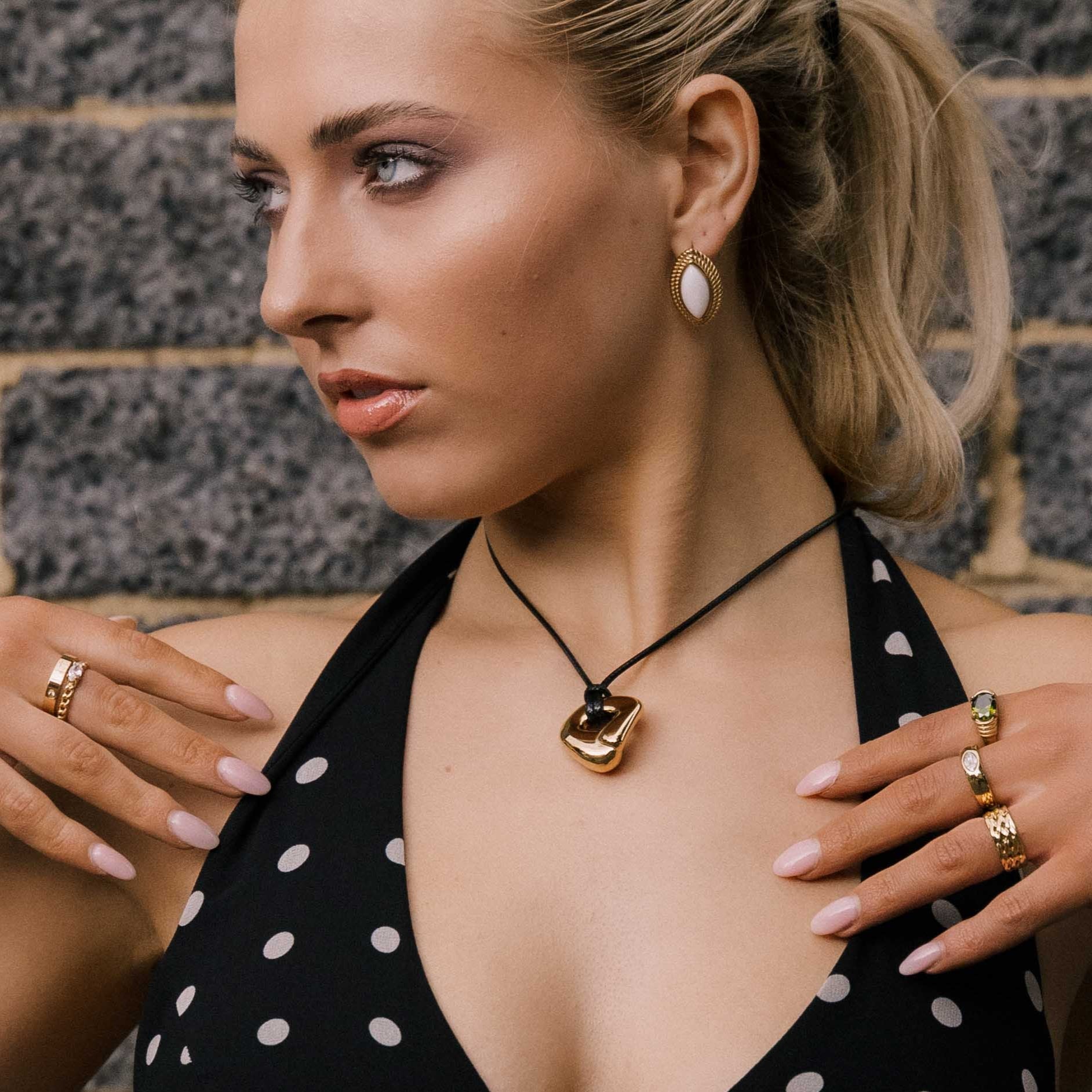 Freya Vintage Black Onyx Earrings - Camile & Stone