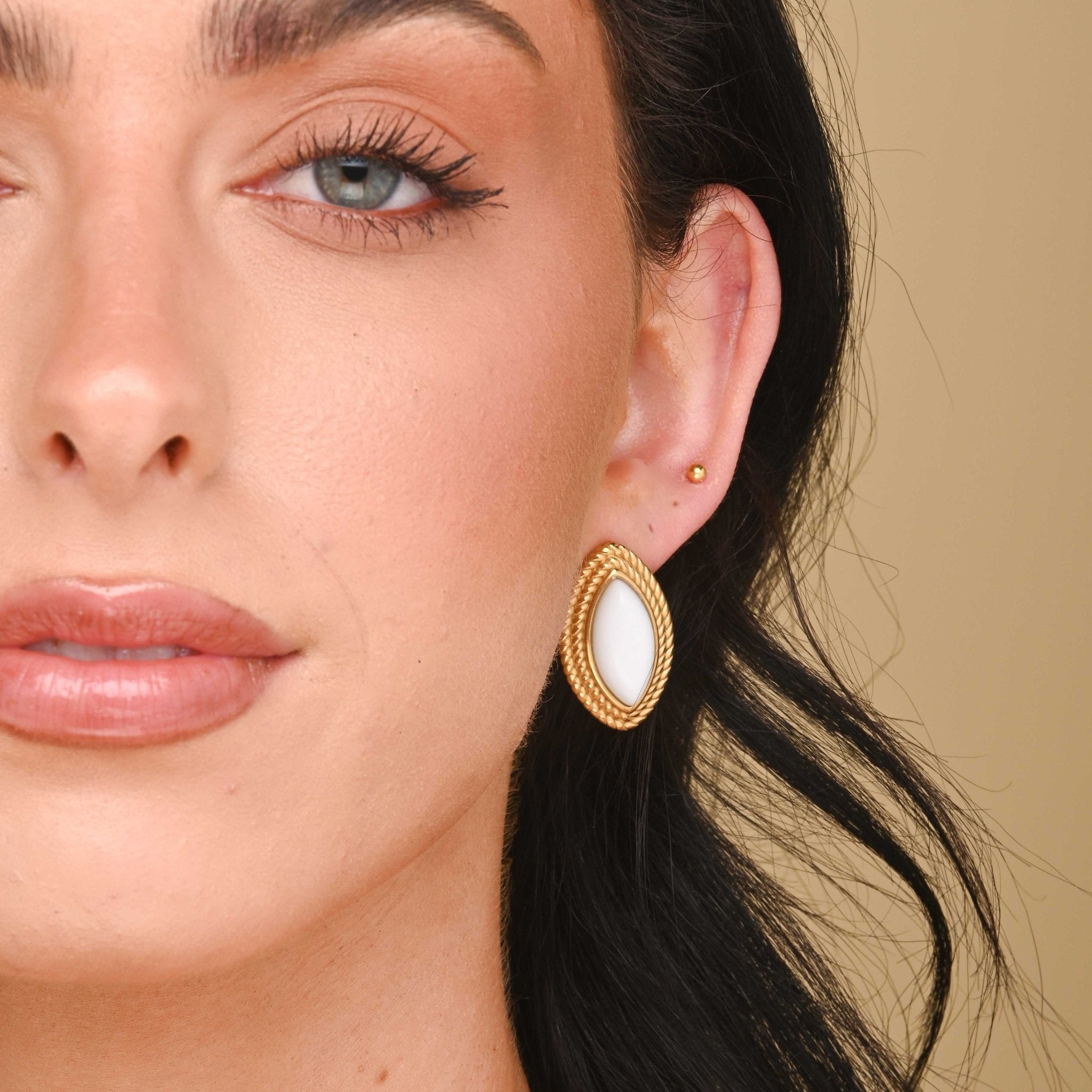 Freya Vintage Earrings - Camile & Stone