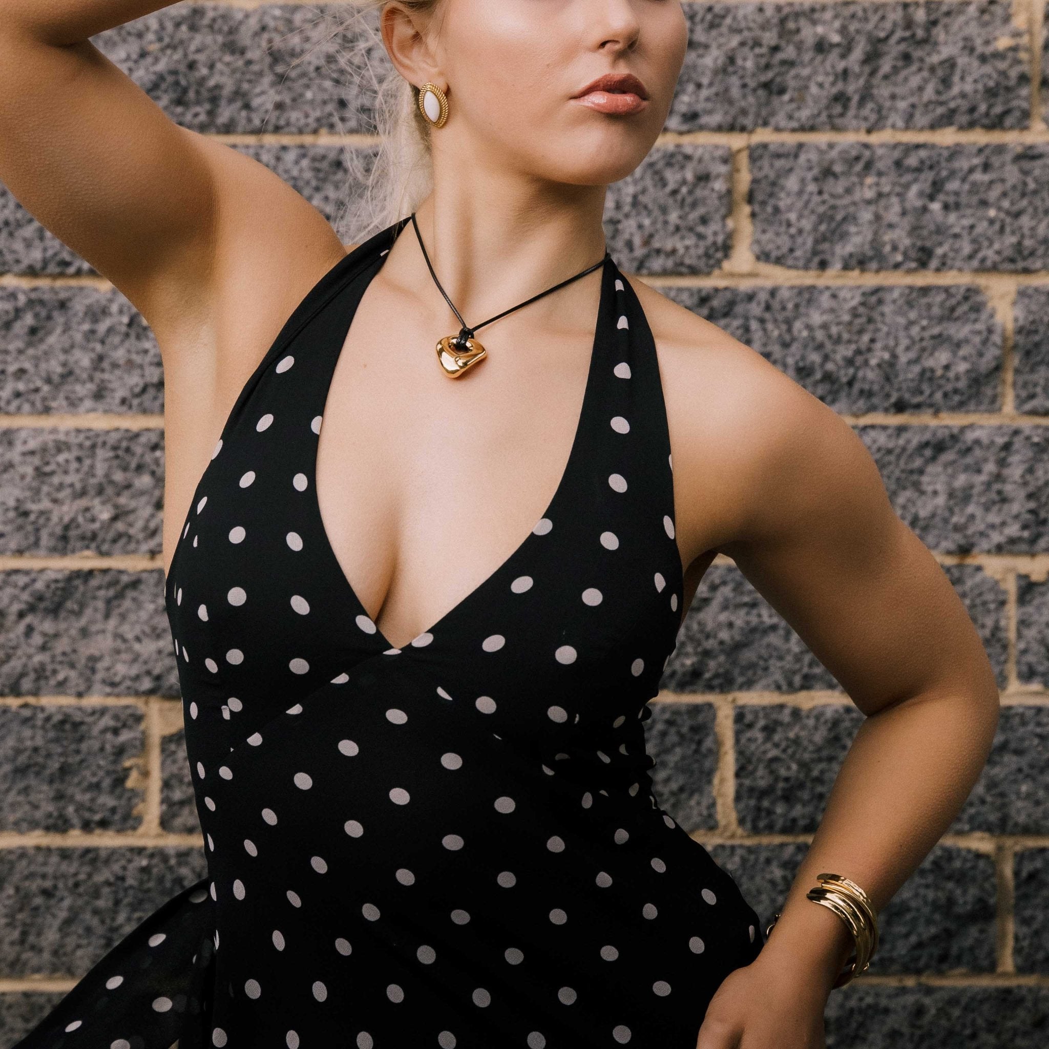 Gia Circle Cord Necklace - Camile & Stone