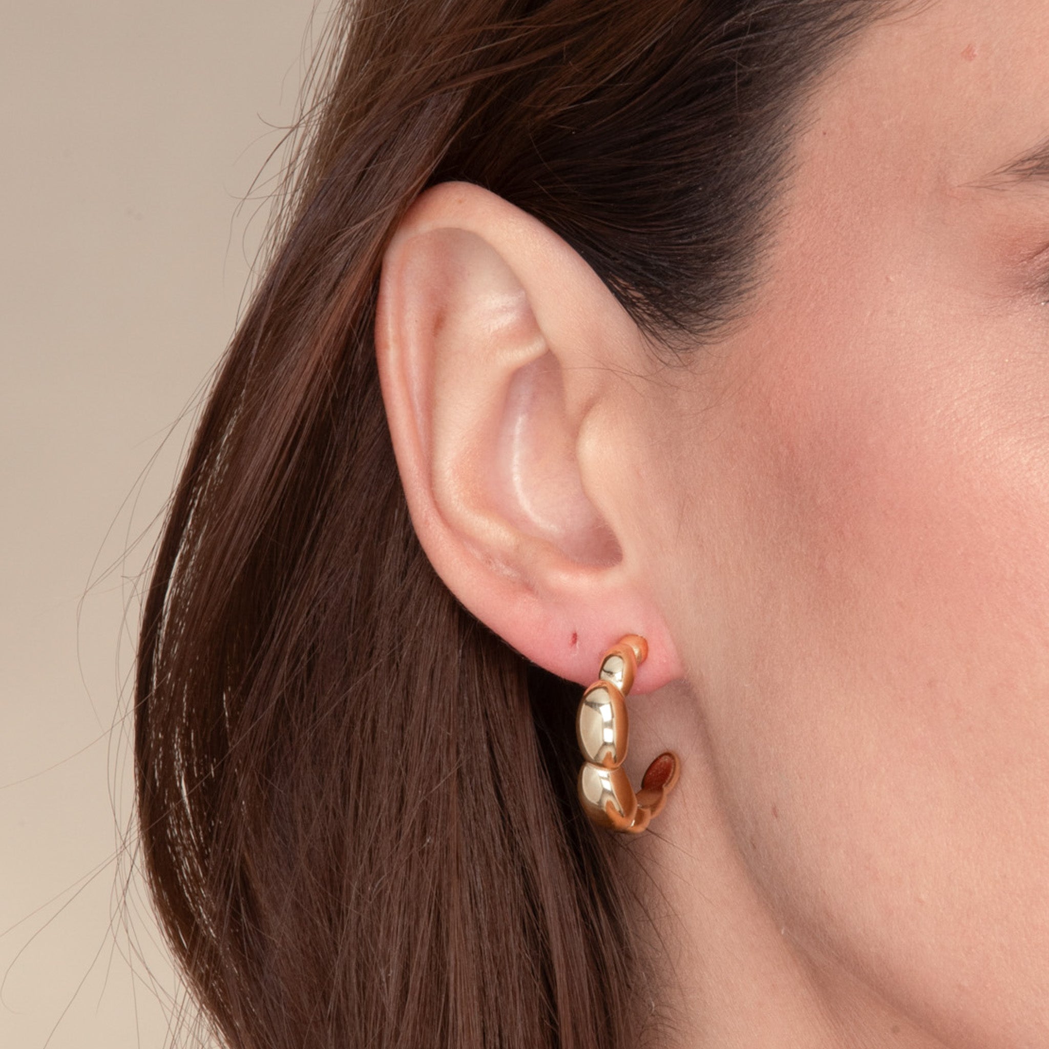 Giselle Dome Hoop Earrings - Camile & Stone