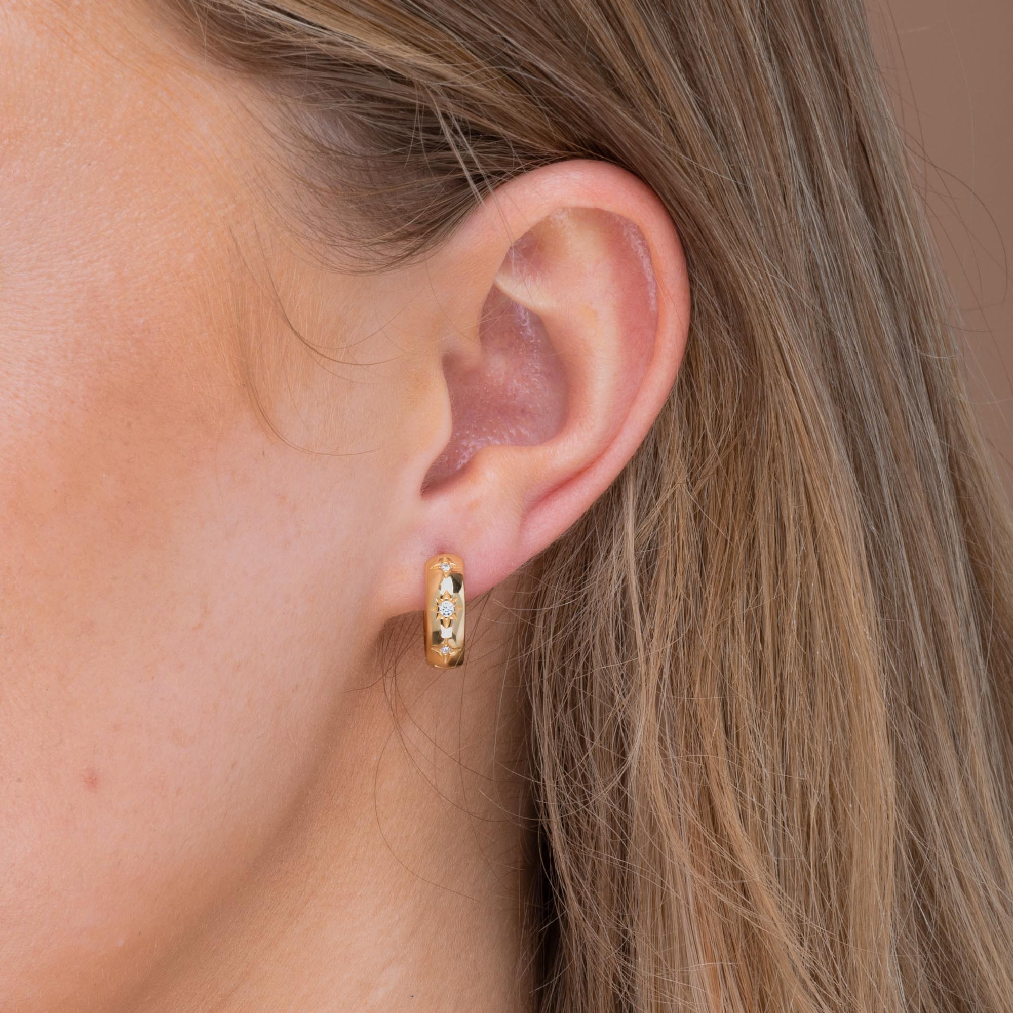 North Star Thick Huggie Earrings - Camile & Stone