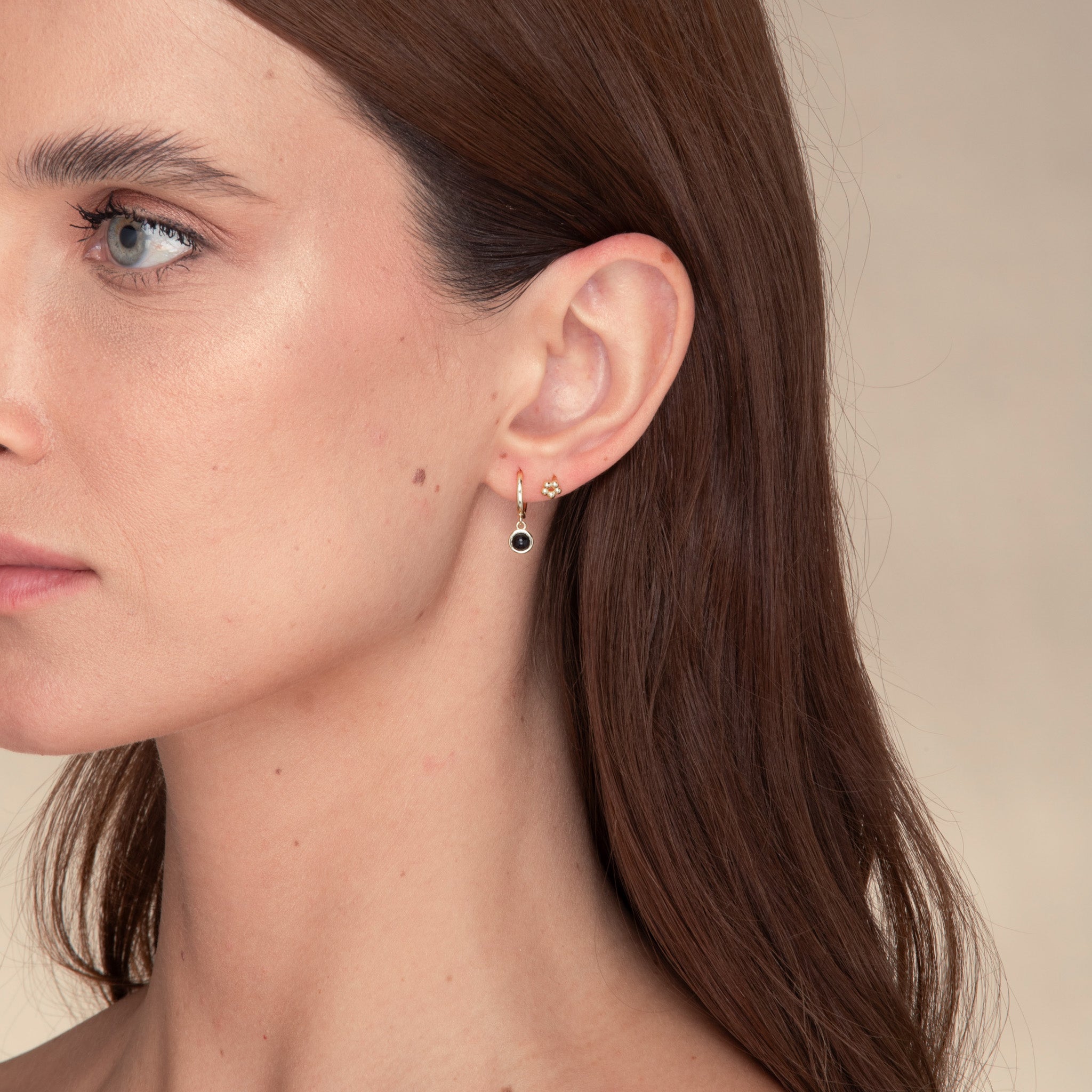 Onyx Circle Dangle Huggie Earrings - Camile & Stone