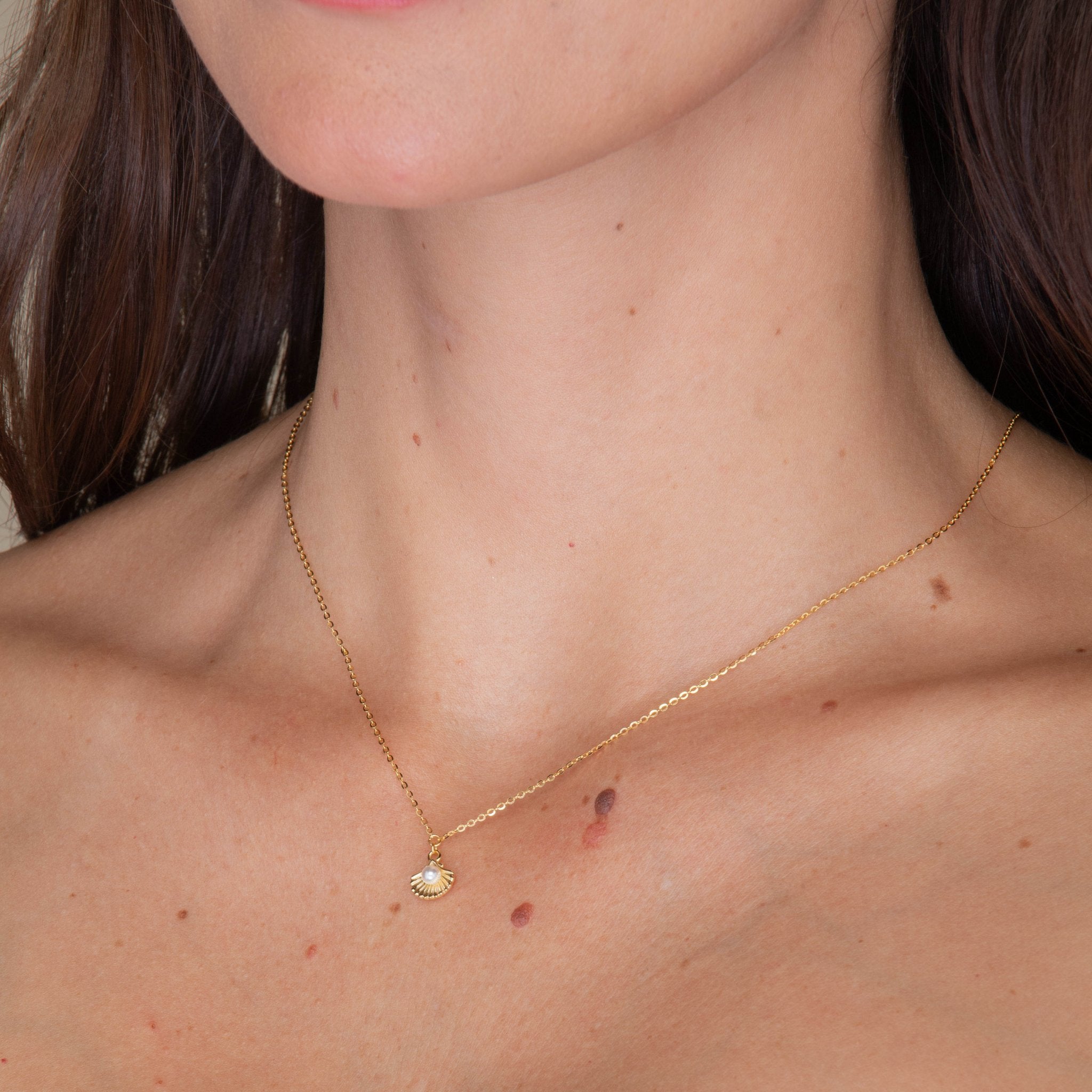 Shell Pearl Necklace - Camile & Stone