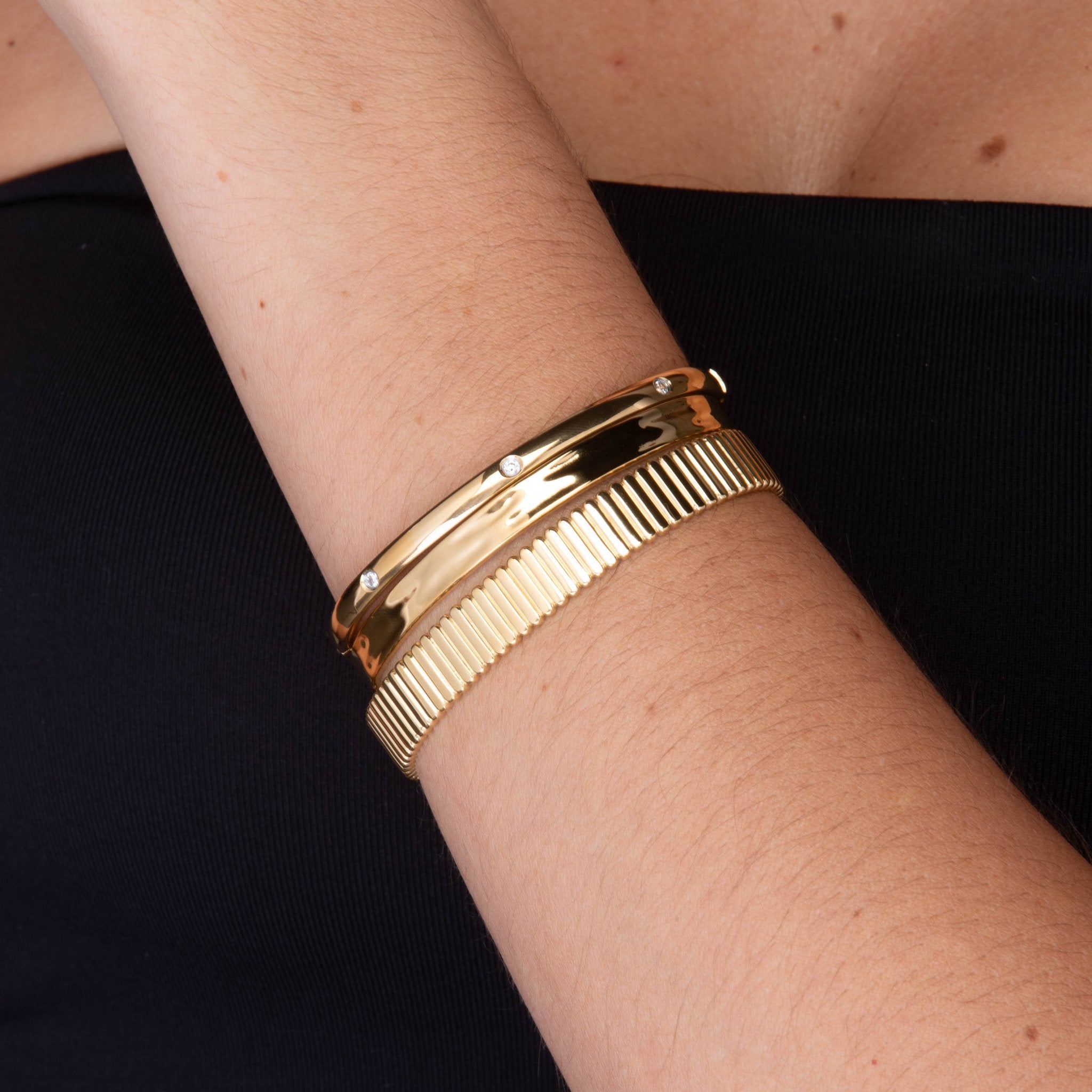 Unisex Ripple Cuff Bangle Bracelet - Camile & Stone