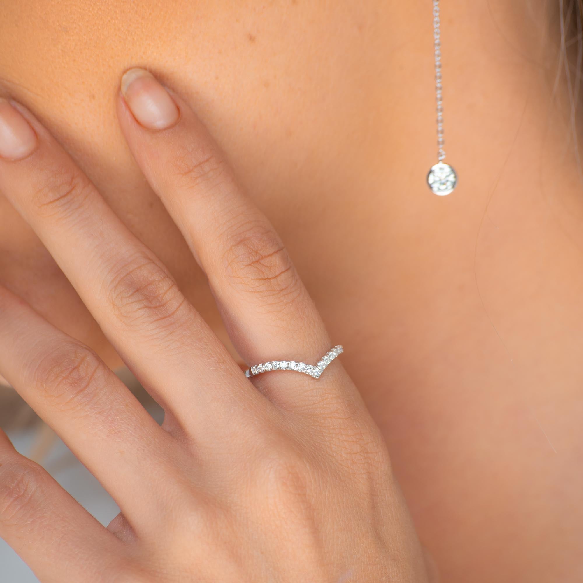 1.5mm Moissanite Diamond Anniversary V Band Ring - Camile & Stone