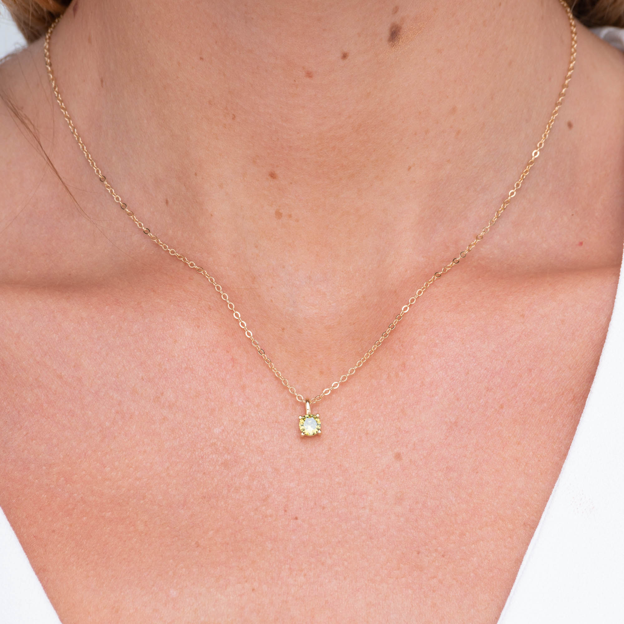 Classic Birthstone Necklace August - Camile & Stone