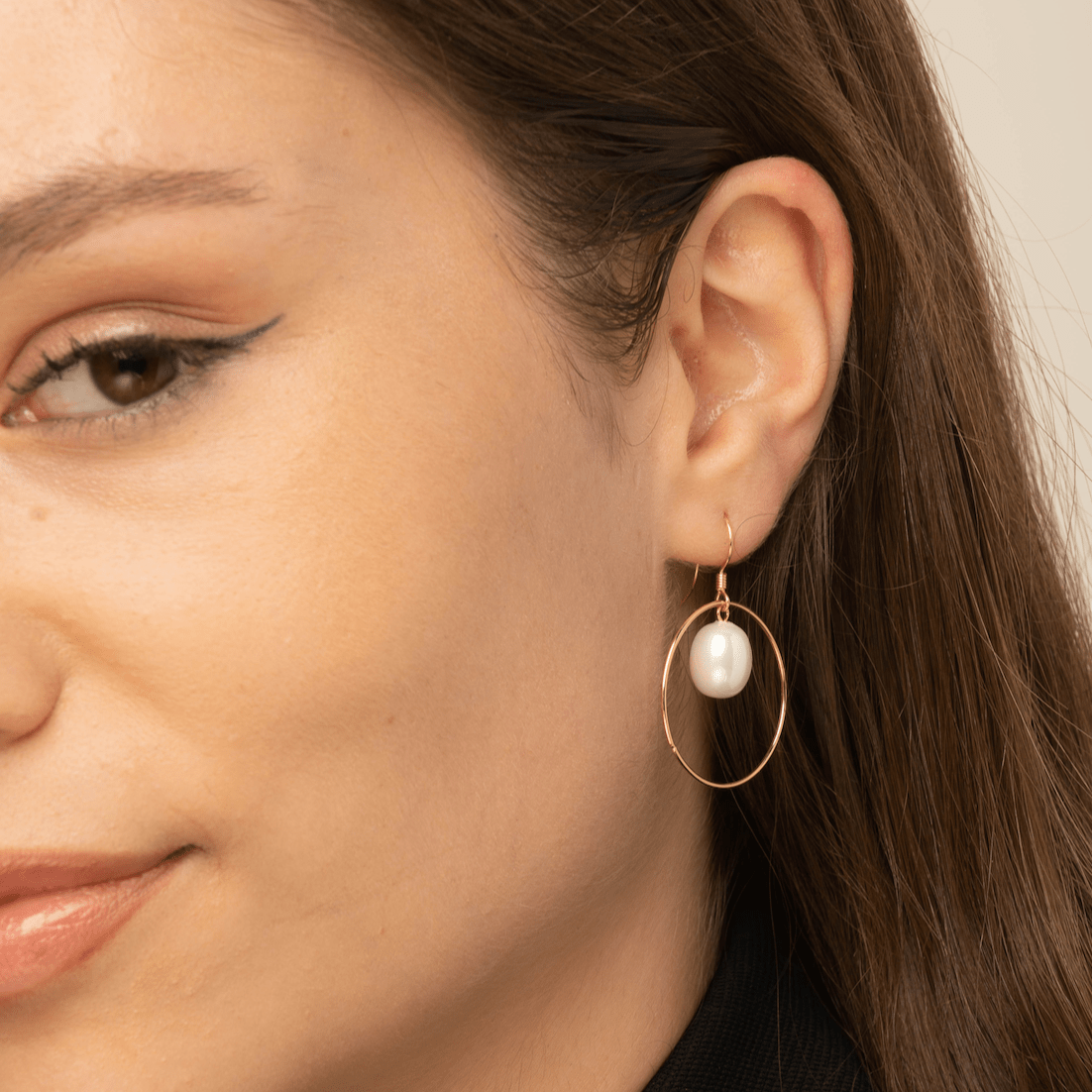 Freshwater Pearl Circular Drop Earrings - Camile & Stone