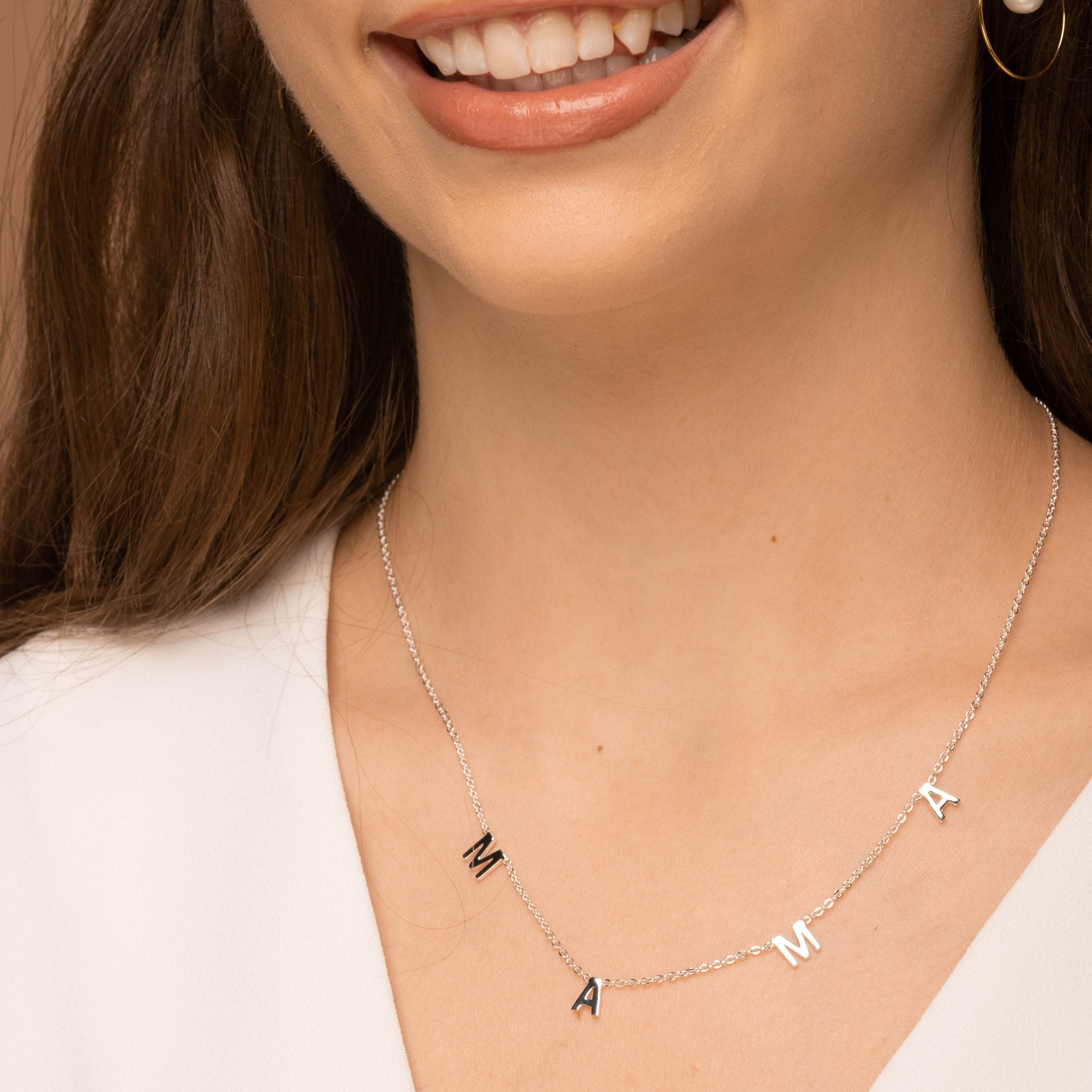 Mama Letter Chain Necklace - Camile & Stone