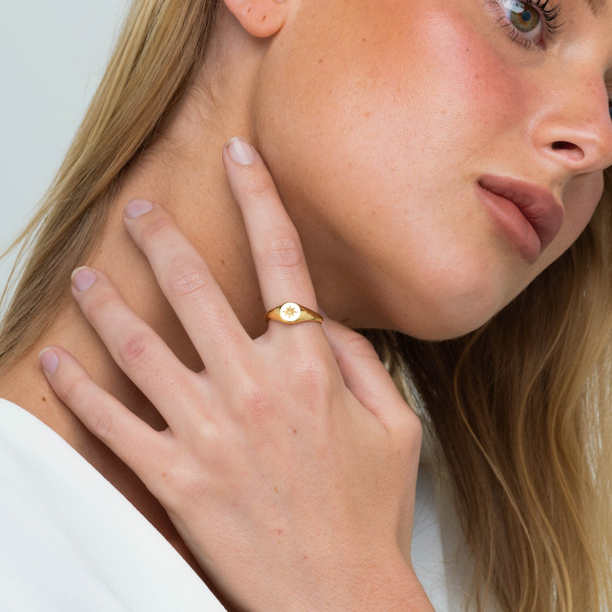 North Star Signet Ring - Camile & Stone