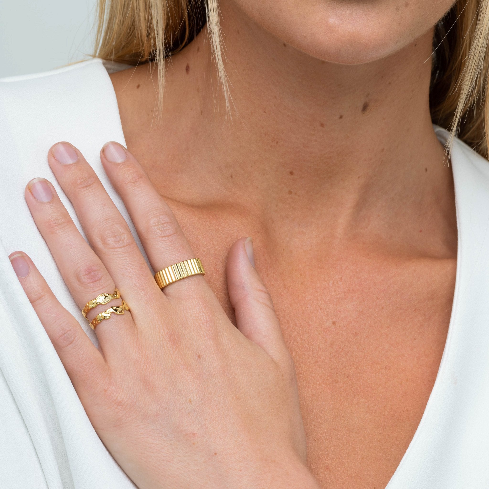 Thick Ridges Open Ring - Camile & Stone