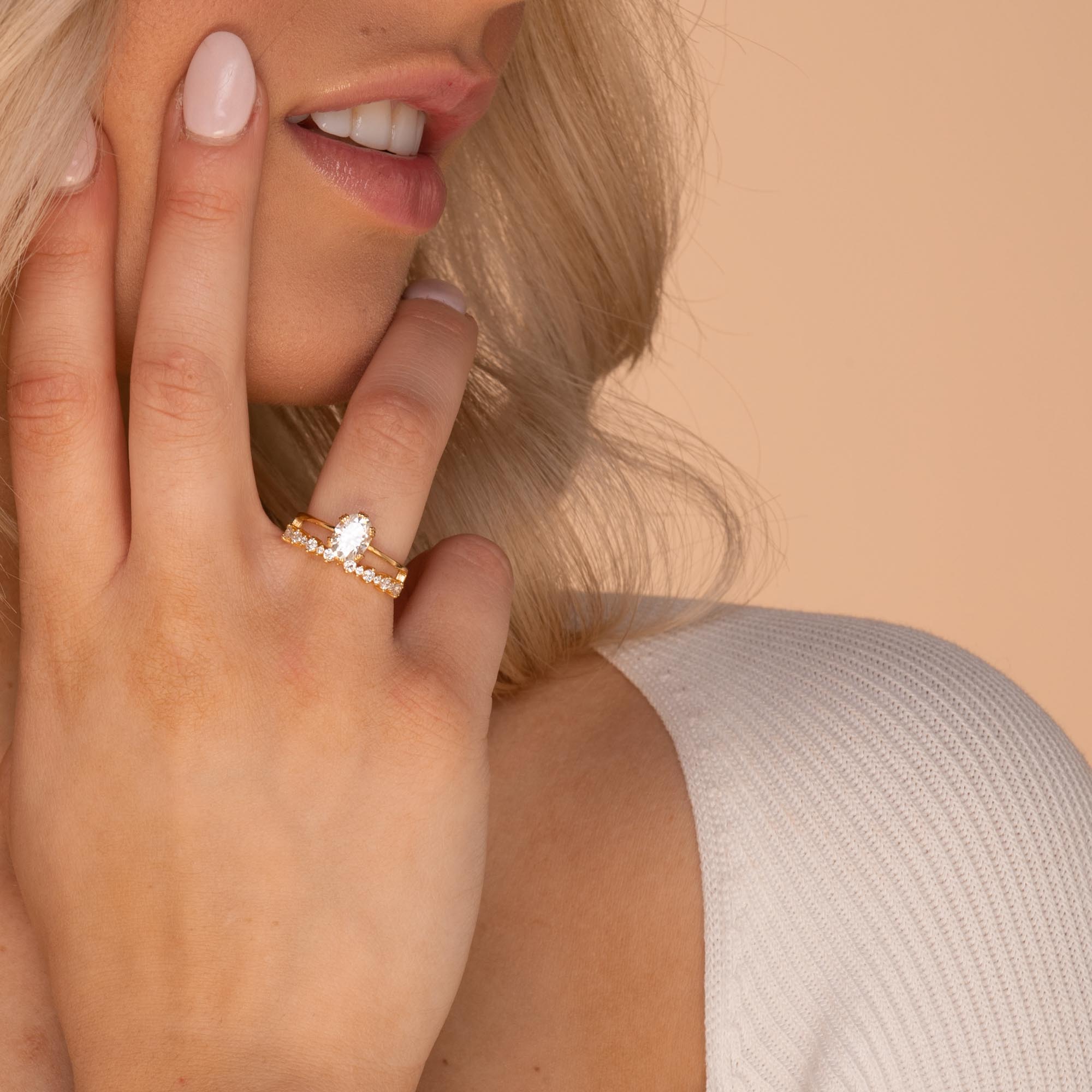 1.5 ct The Willow Moissanite Diamond Engagement Ring - Camile & Stone