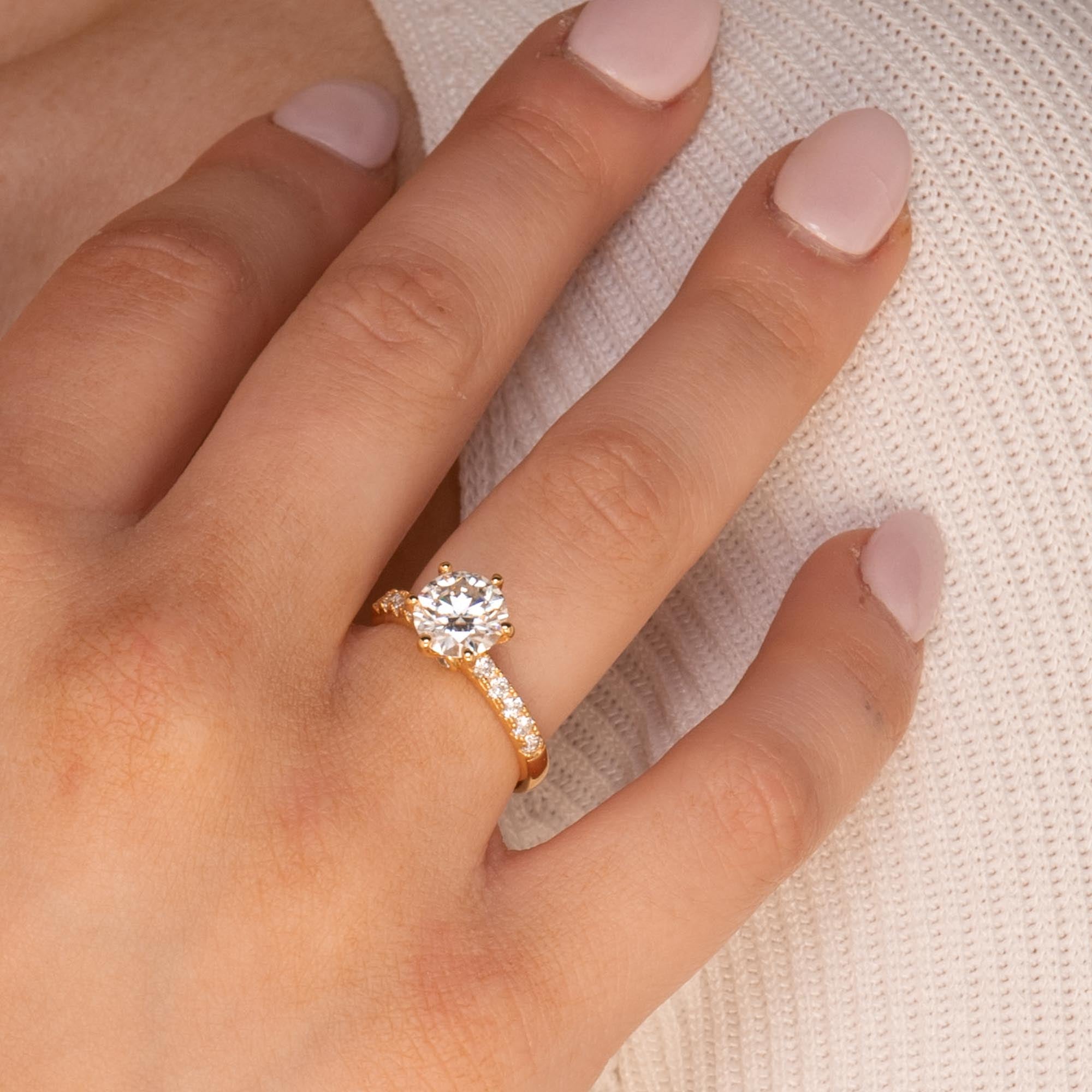 2 ct The Alexa Moissanite Diamond Engagement Ring - Camile & Stone