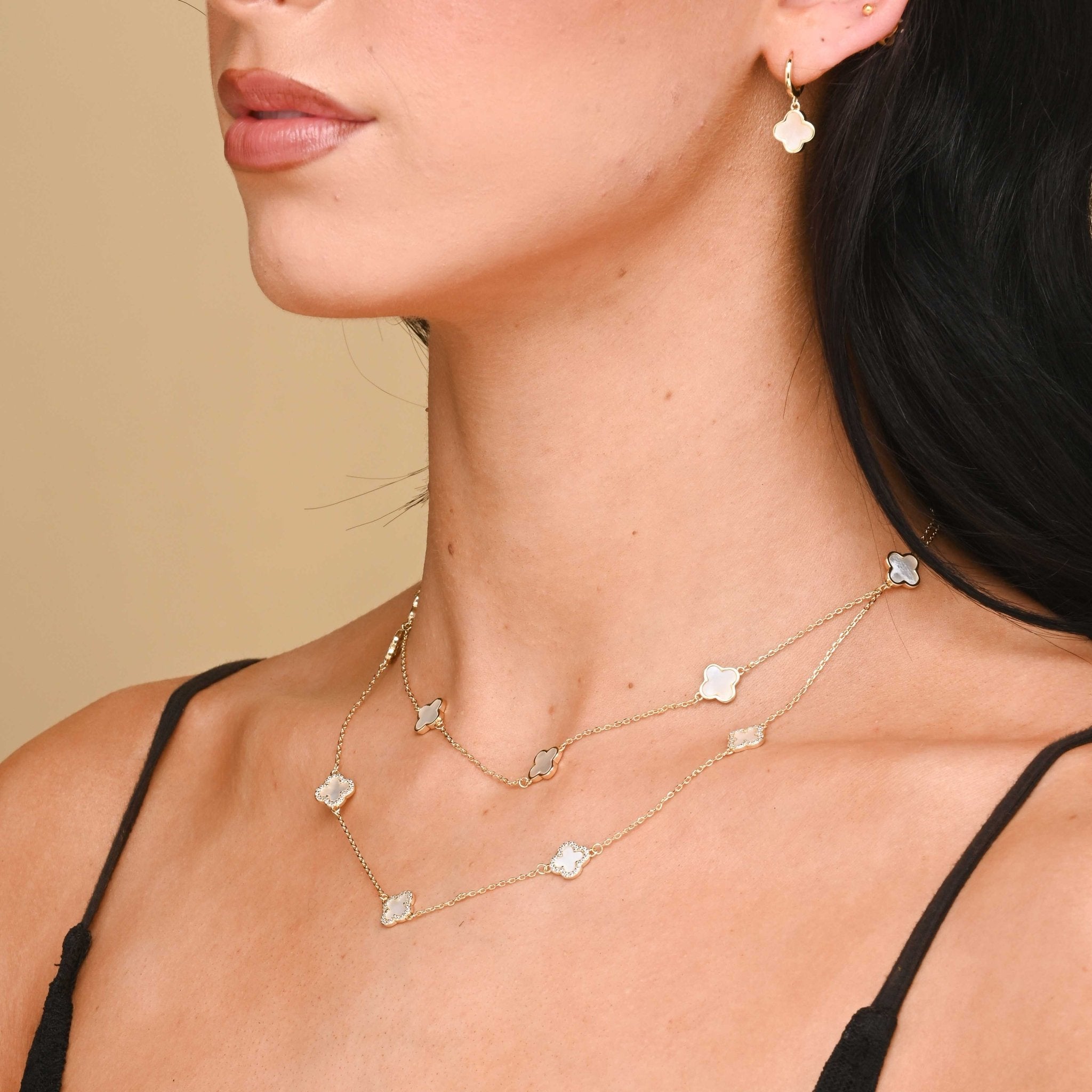 5 Clover Station MOP Sapphire Necklace - Camile & Stone