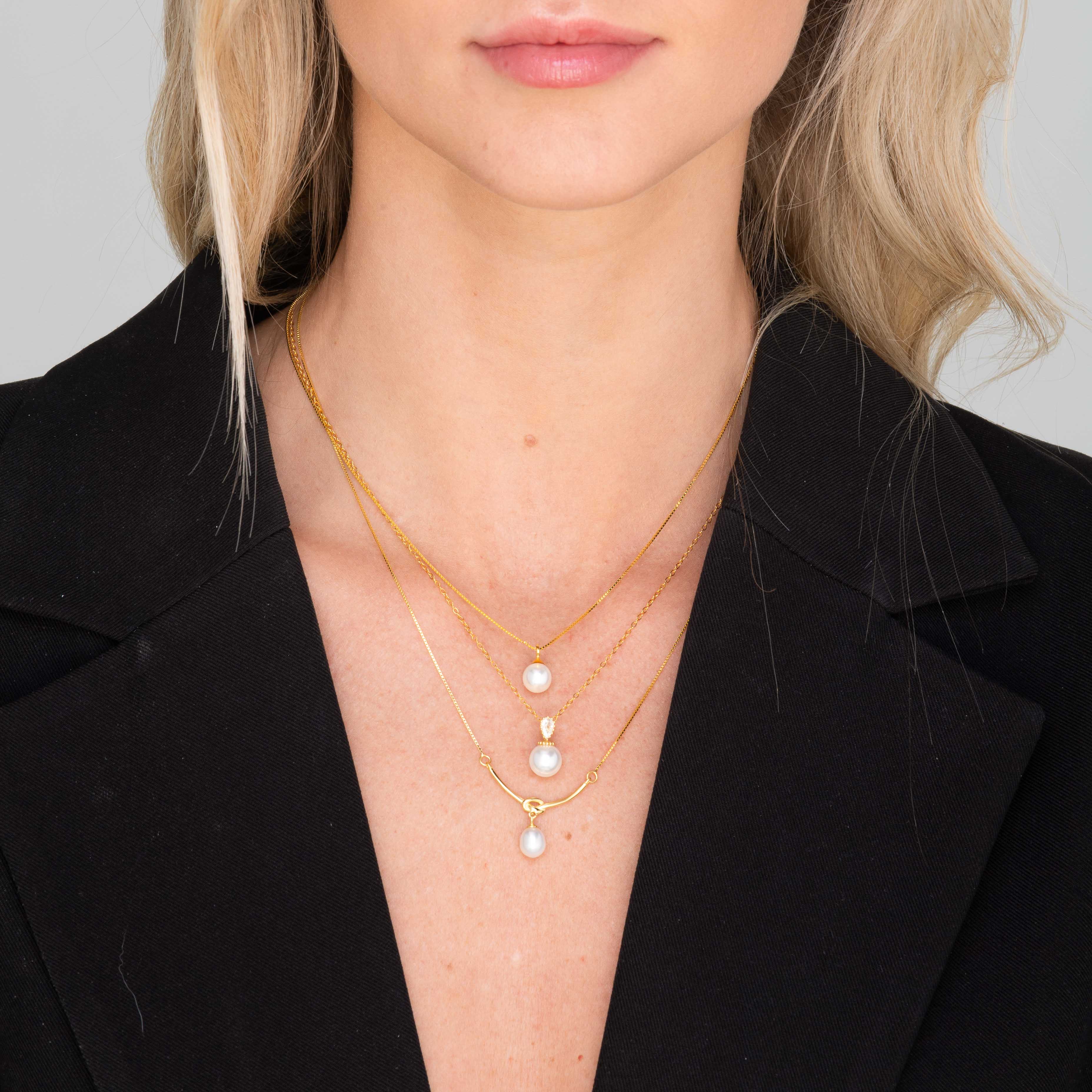 Classic Freshwater Pearl Drop Necklace