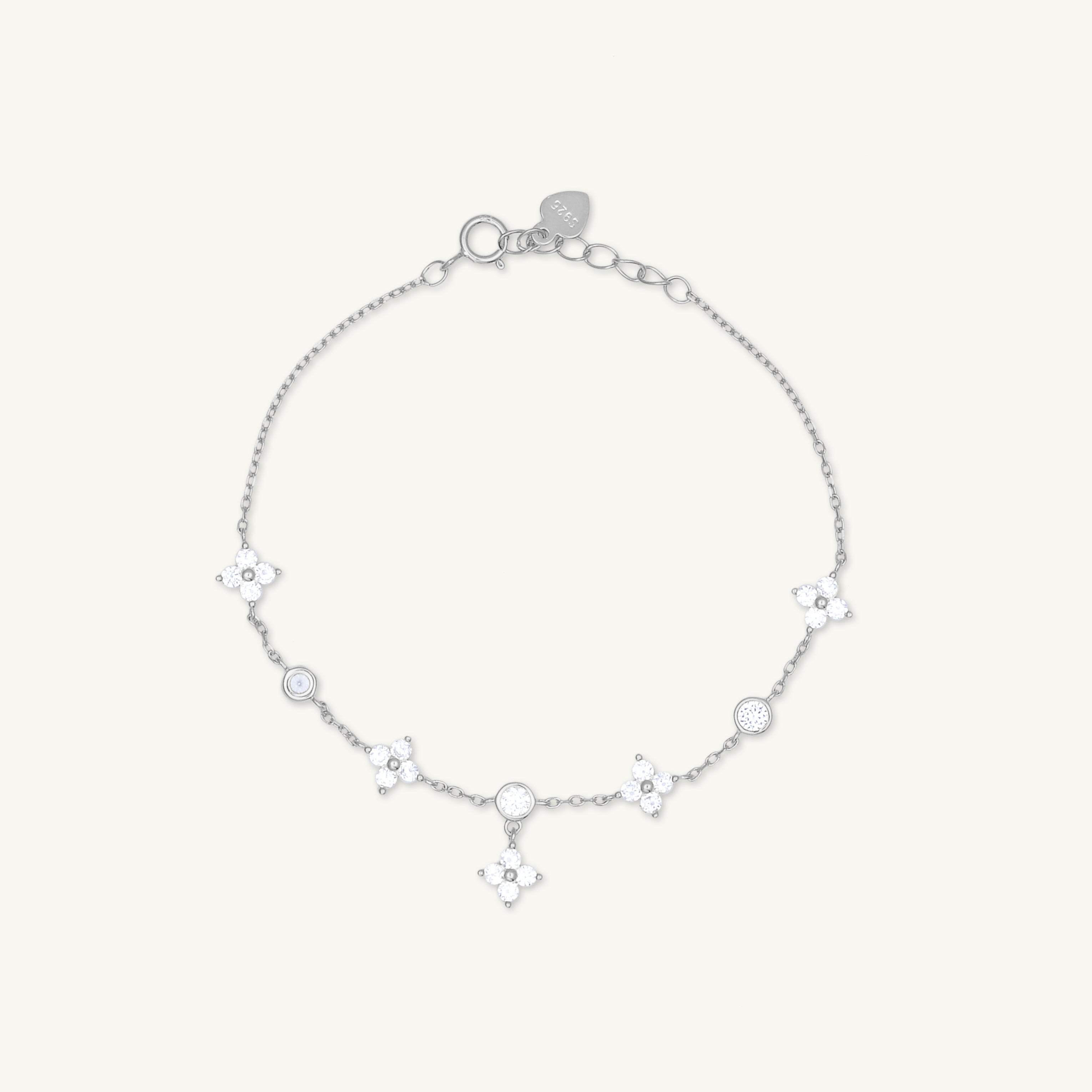 Clover Bezel Station Chain Bracelet