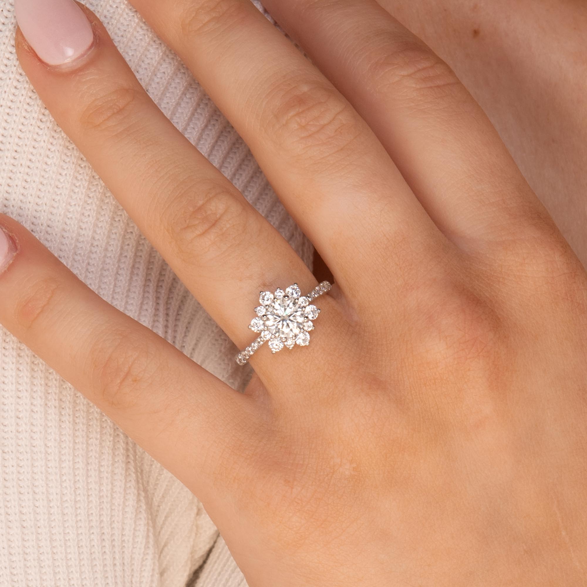 1 ct The Riley Moissanite Diamond Engagement Ring