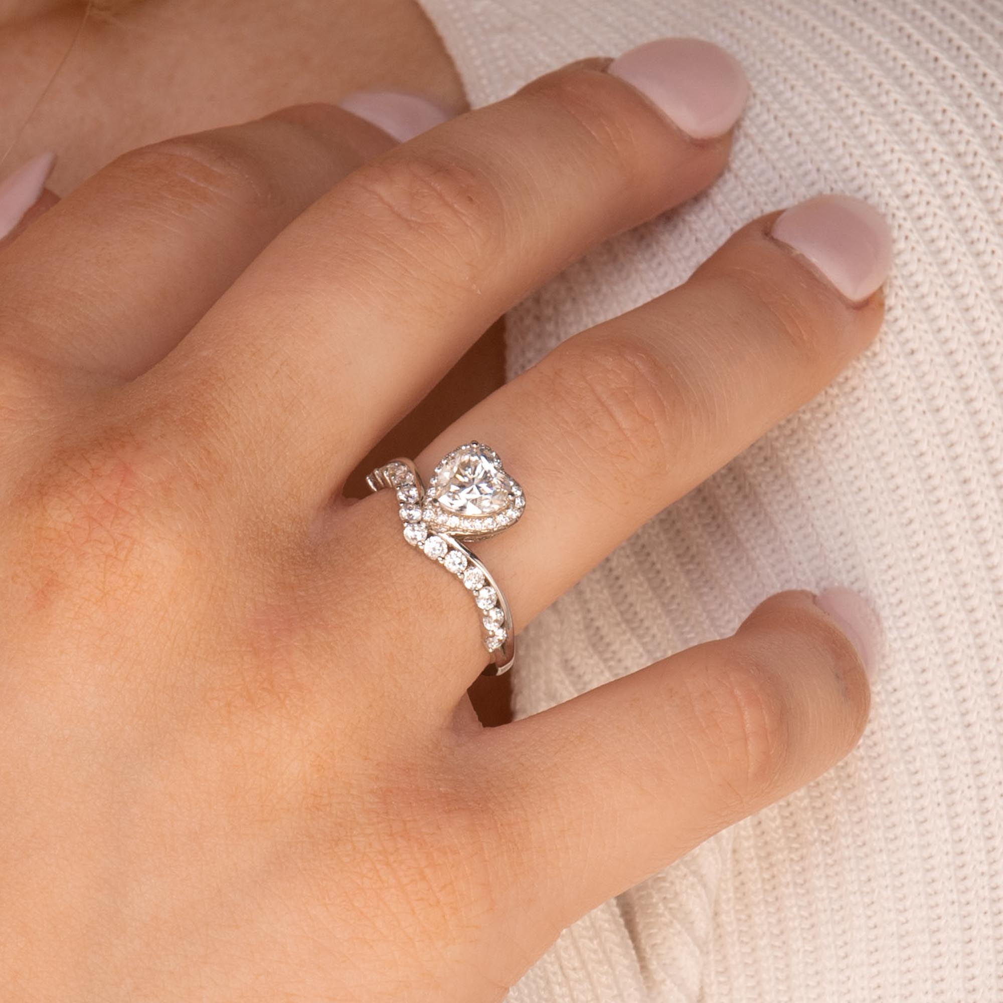 1ct The Eternal Love Moissanite Diamond Engagement Ring