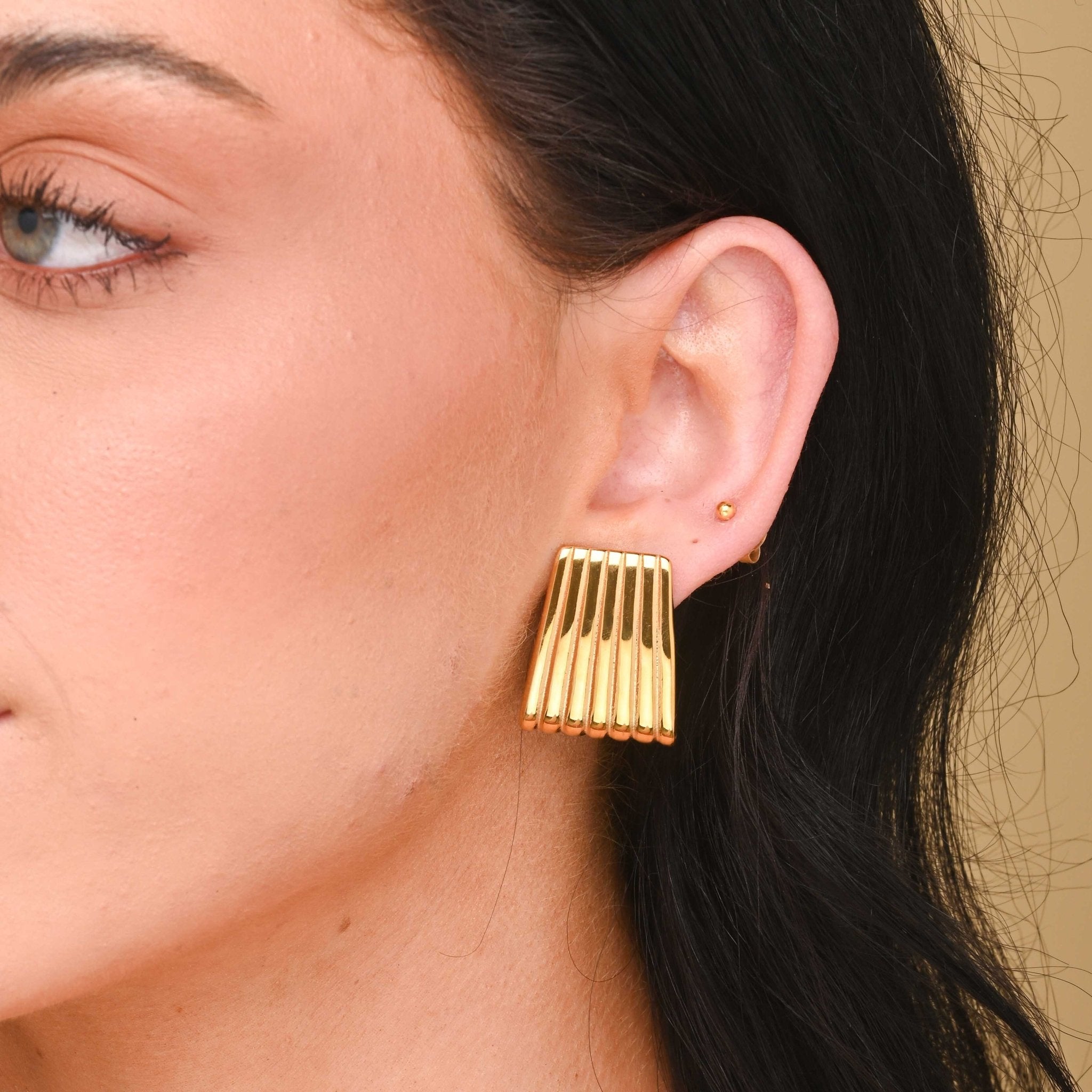 Heather Statement Earrings - Camile & Stone