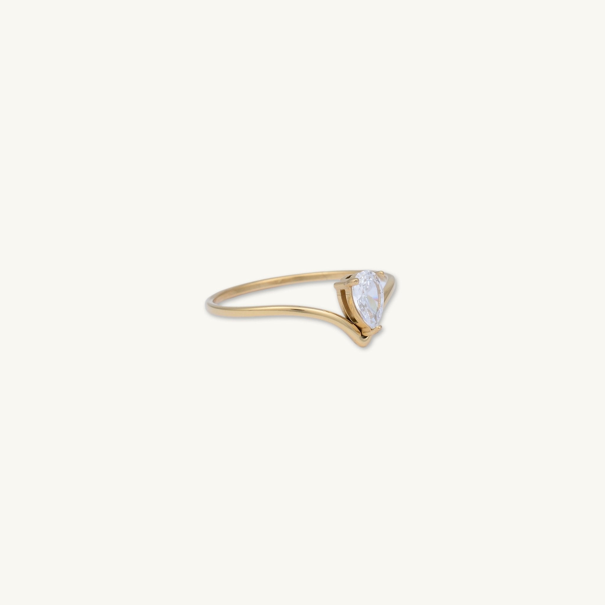V Band Teardrop Sapphire Ring - Camile & Stone