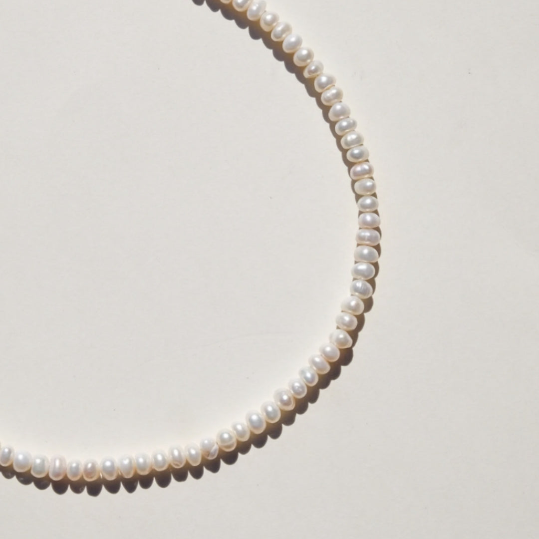 Kelly Paperlink Pearl Necklace