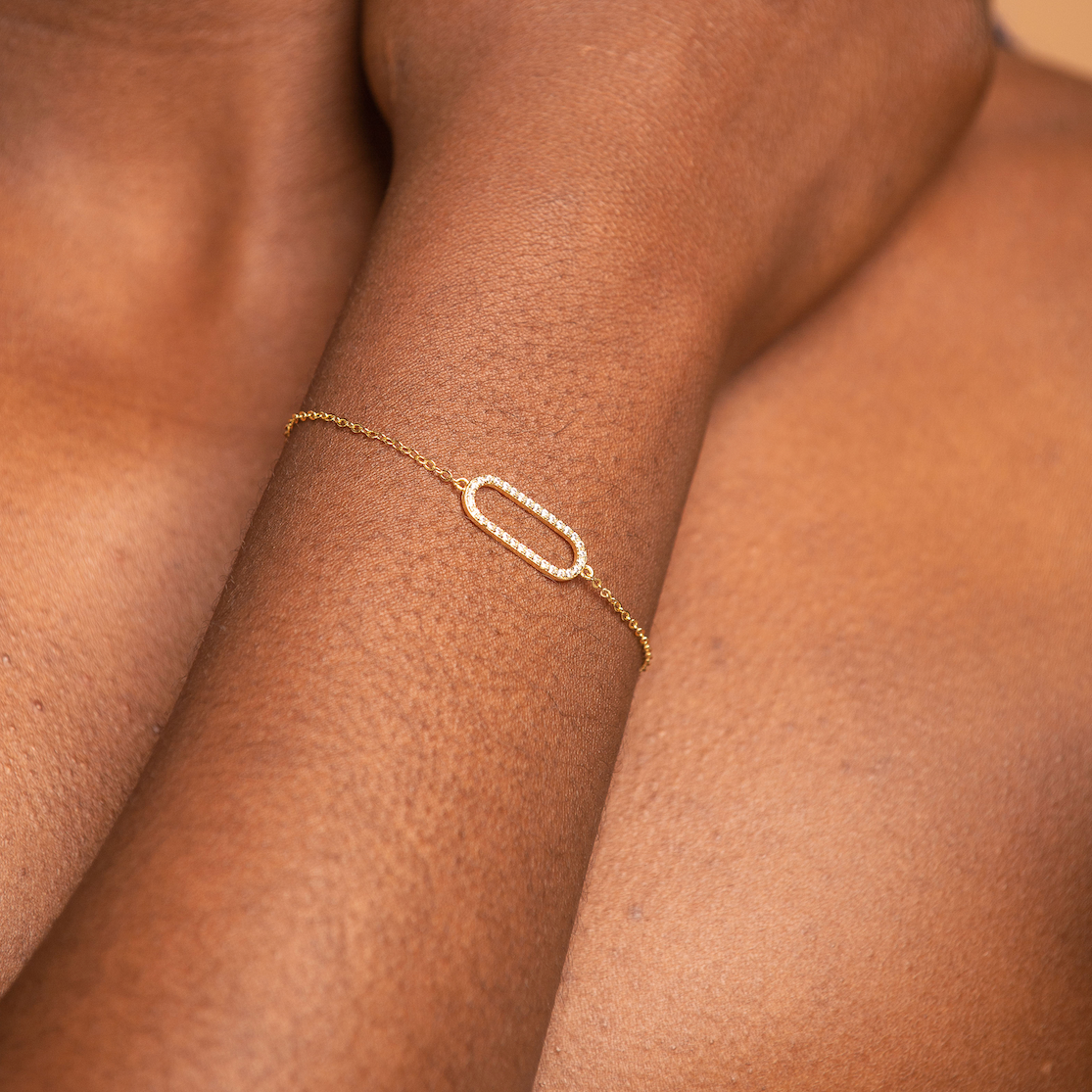 Curved Bar Sapphire Bracelet