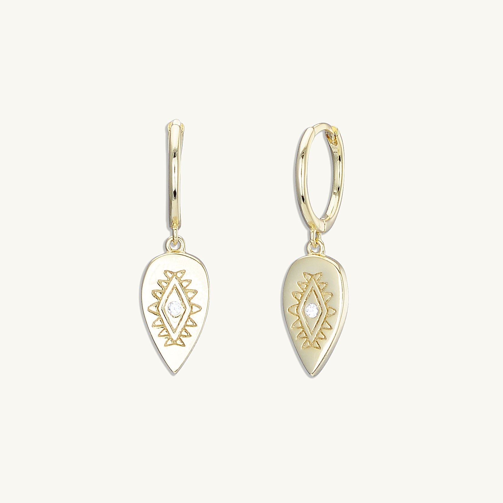 Eye hoop earrings outlet