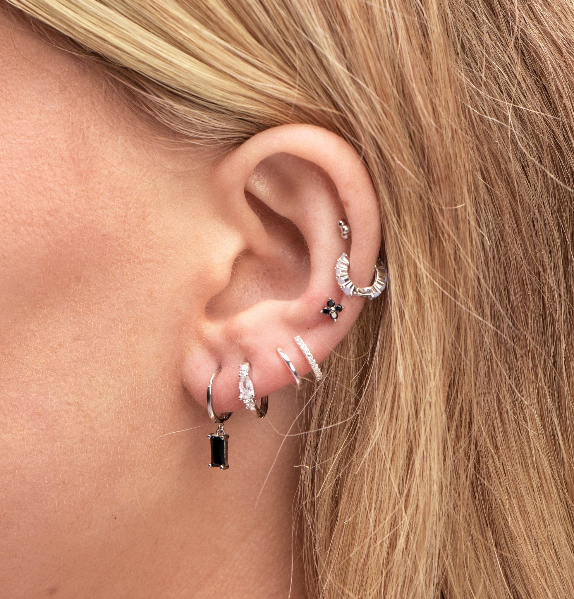 Black Baguette Hoop Earrings - Camile & Stone
