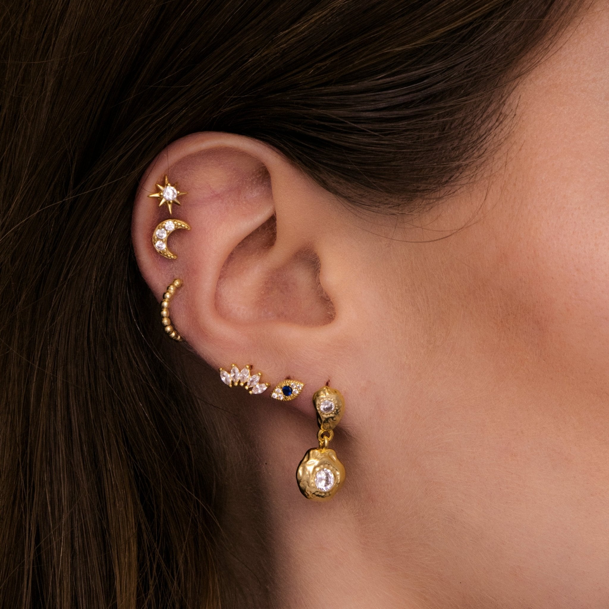 Starlight Sapphire Stud Earrings - Camile & Stone
